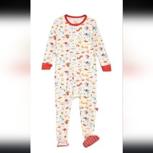 Magnetic Me An Heir is Born print Footie onesie, size 9-12 months